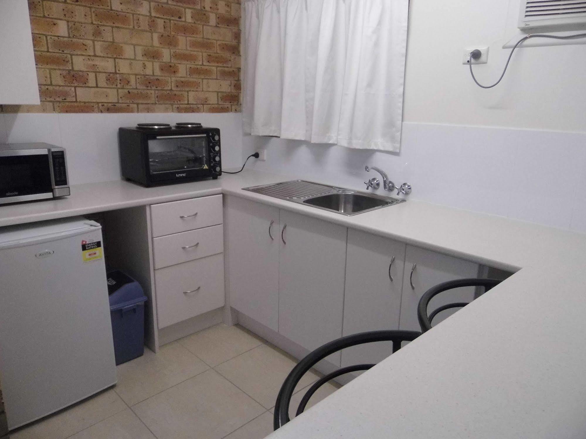 Nanango Fitzroy Motel 외부 사진